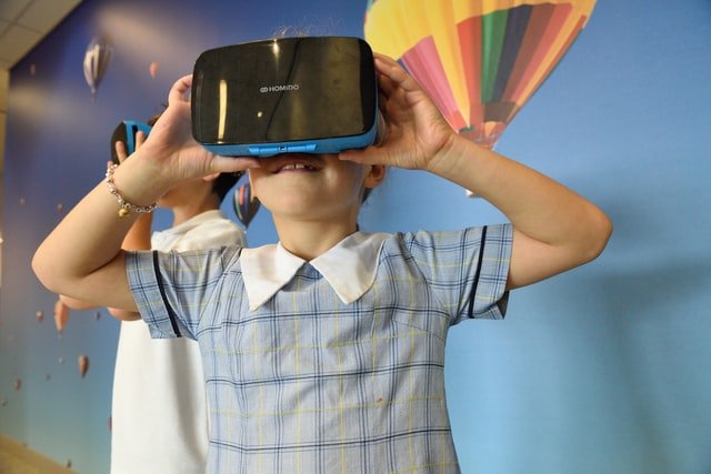 virtual reality in education distraction